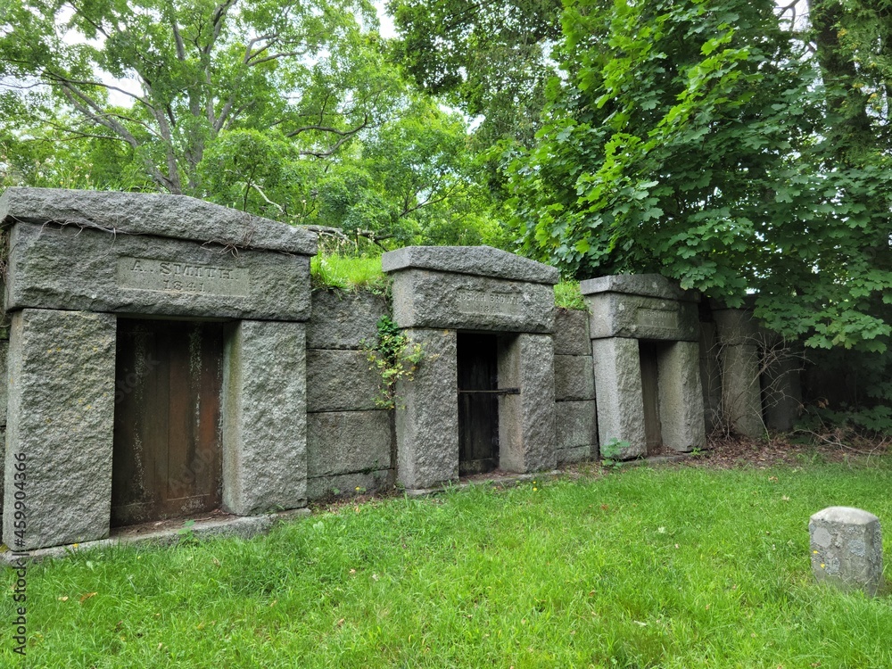 Old Massachusetts crypts 