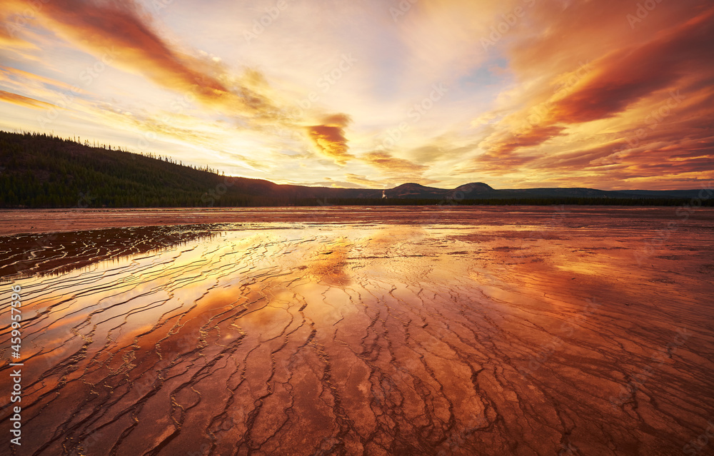 Grand Prismatic Spring at sunset, Yellowstone National Park, Wyoming, USA.