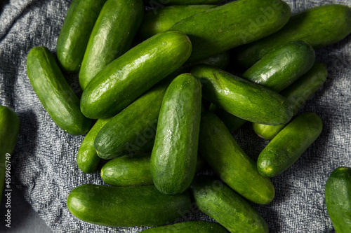 Raw Green Organic Mini Cucumbers