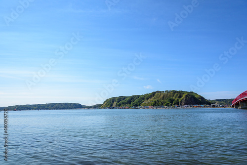 北海道 東部 厚岸の海と橋と町