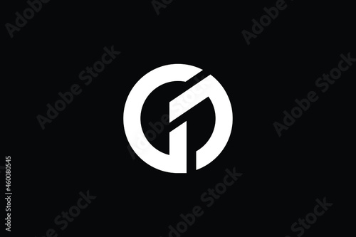 GM logo letter design on luxury background. MG logo monogram initials letter concept. GM icon logo design. MG elegant and Professional letter icon design on black background. M G GM MG