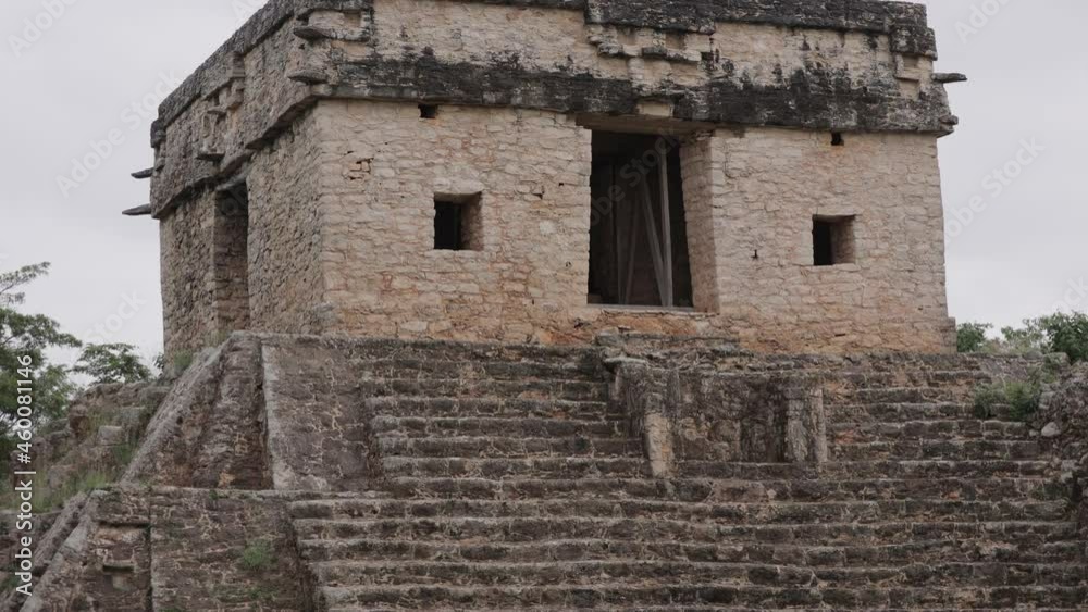 Dzibilchaltun pyramid near Merida, Mexico Dzibilchaltun pyramid near Merida, Mexico