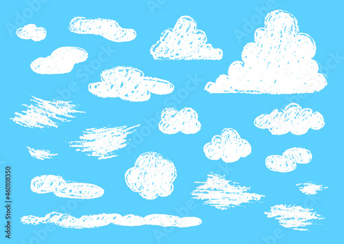 クレヨンで描いた雲セット