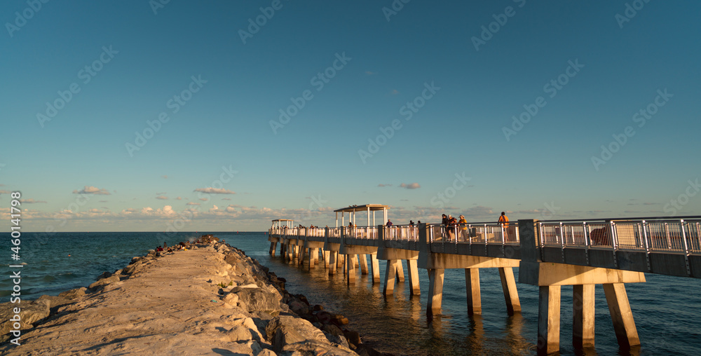 Fototapeta premium pier on the beach Miami Florida sunset 