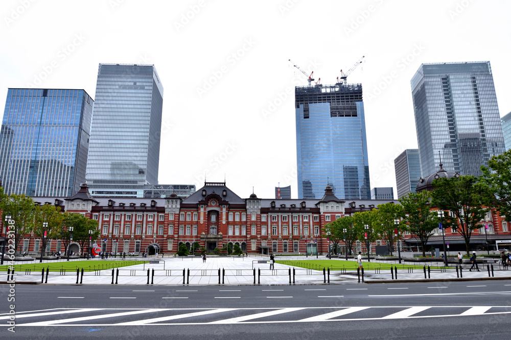 東京駅丸の内側の眺め