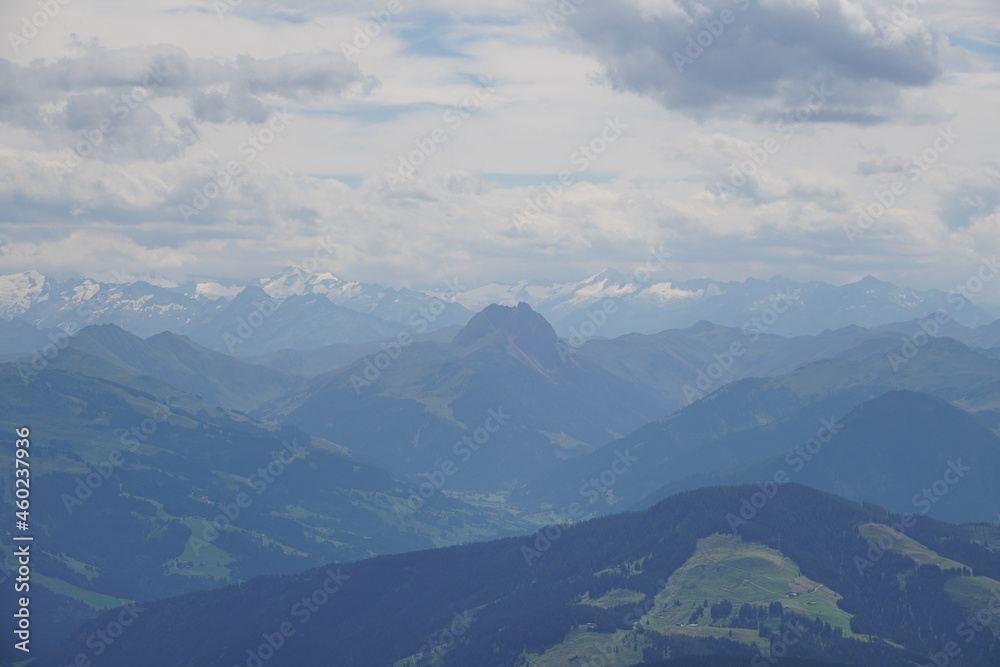 Im Wilden Kaiser: Blick auf den Gr. Rettenstein Im Wilden Kaiser: Blick auf den Gr. Rettenstein