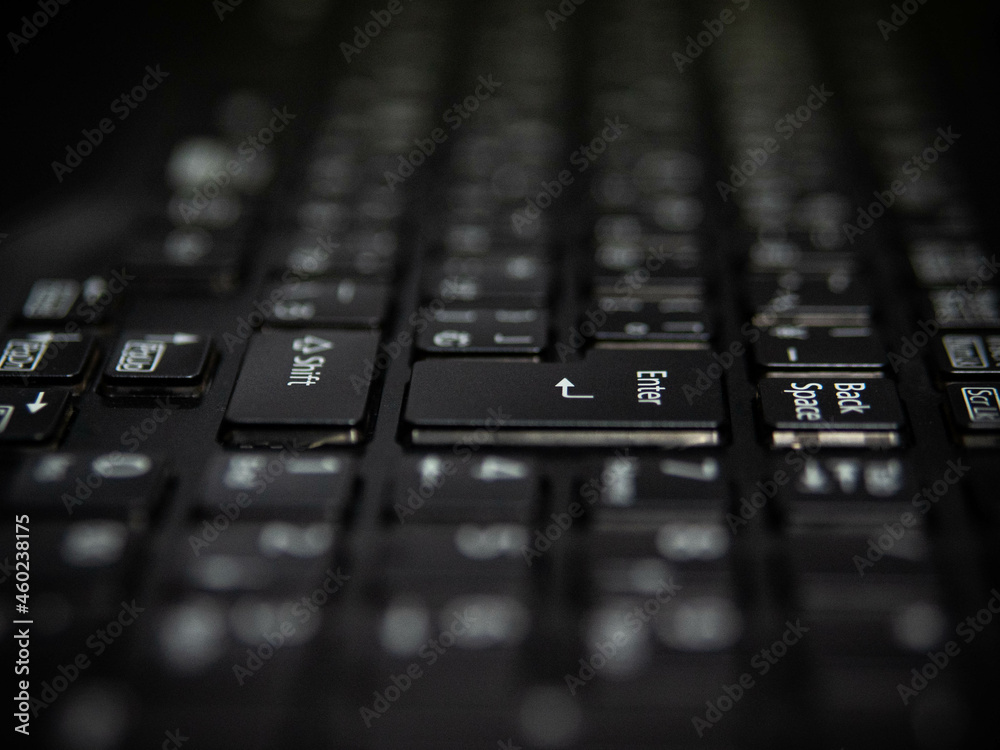 ノートパソコンのキーボード 2