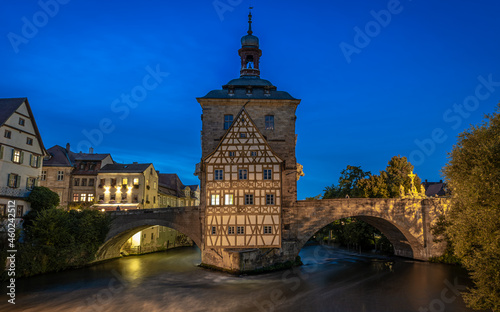Altes Rathaus in Bamberg in der blauen Stunde