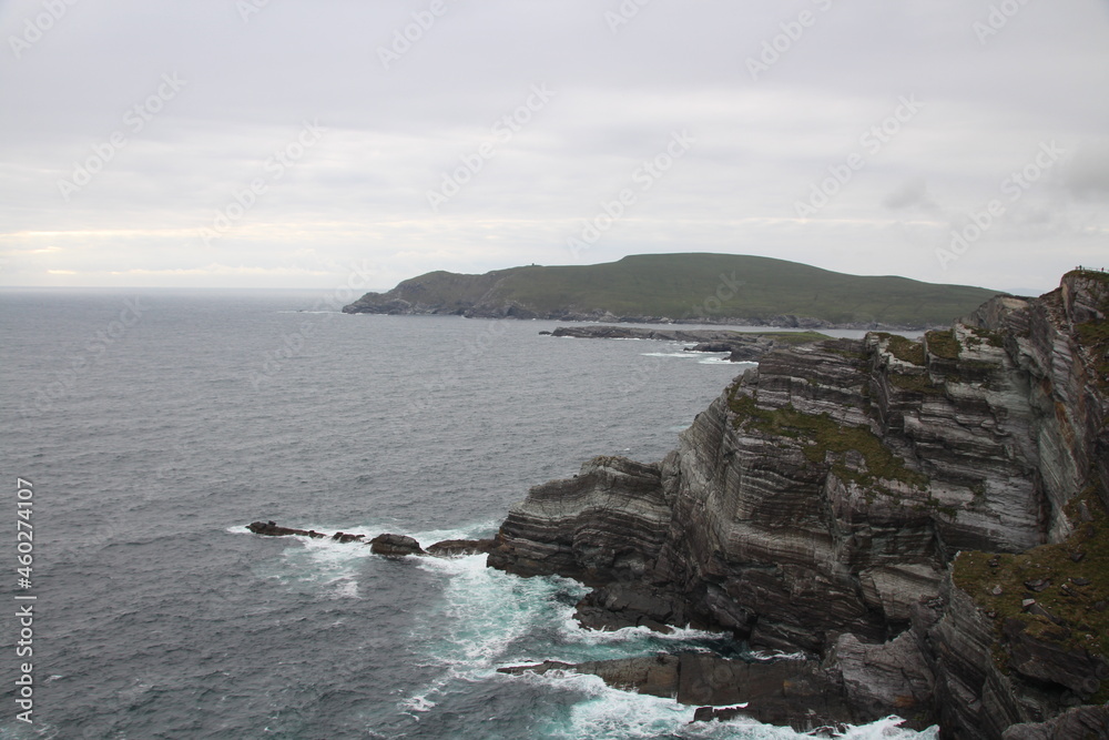 Las Islas Skellig son dos pequeñas y empinadas islas rocosas. Irlanda.