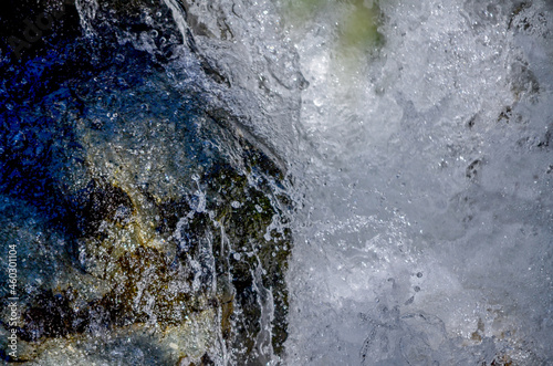 Water flowing over stone © Thomas Bernd