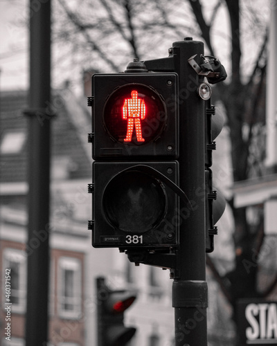 red traffic light