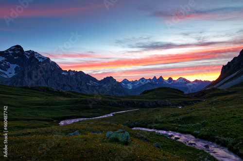 Coucher de soleil sur Aiguilles d'Arves