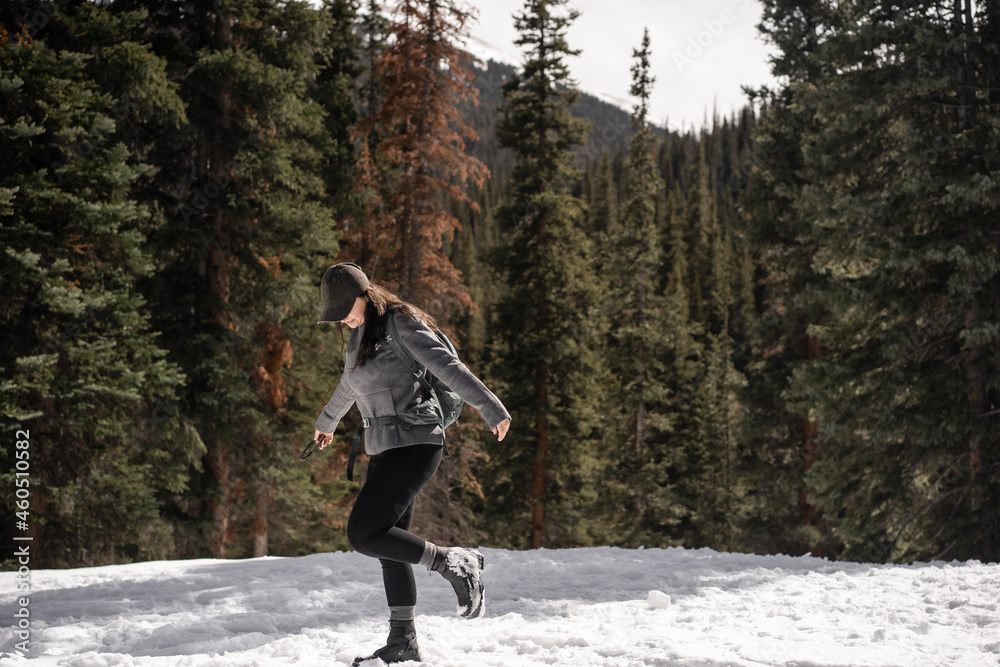 women hiking in the snow in colorado