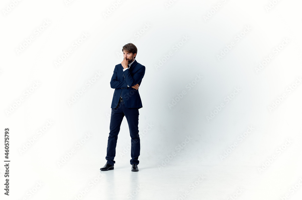a man in a jacket and tie movement Jump Job career a man in a jacket and tie movement Jump Job career