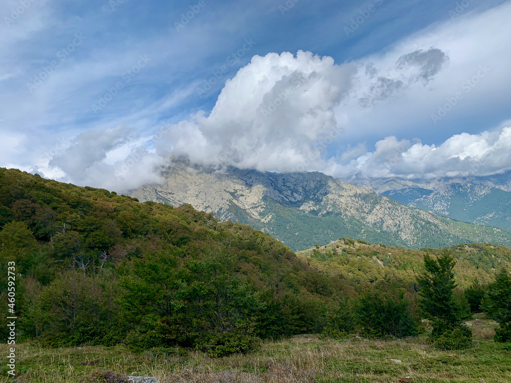 Paysage montagneux Corse