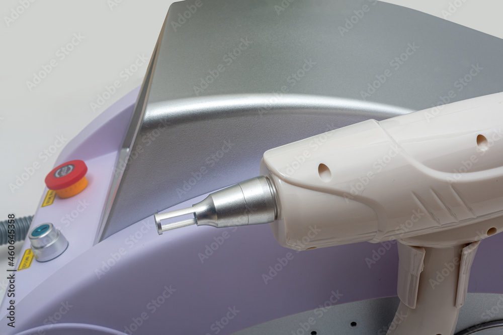 Laser yag machine for tatoo removal and skin care Laser yag machine for tatoo removal and skin care