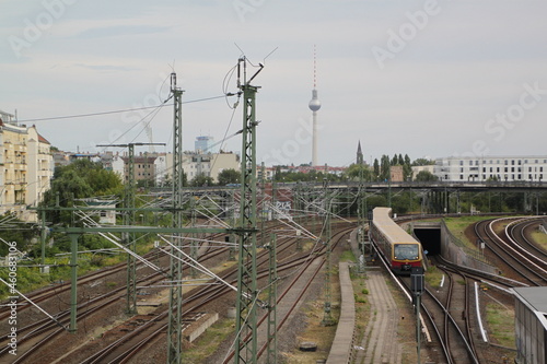 S-Bahn Berlin mit Fernsehturm photo