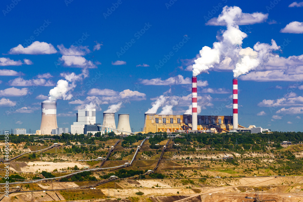 Surface coal mining and power station Surface coal mining and power station
