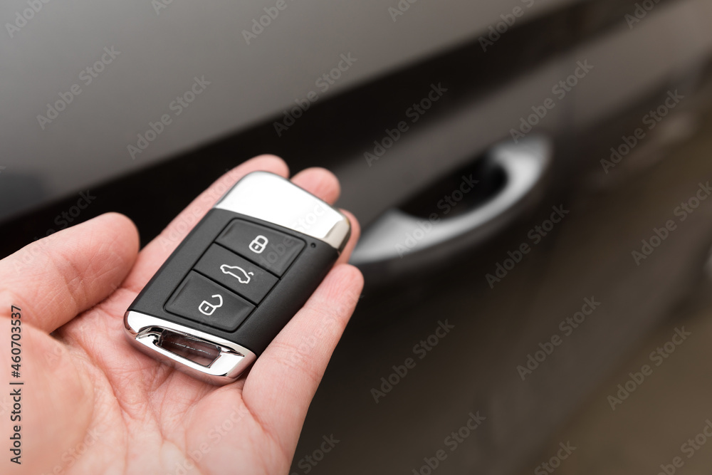 Keyless remote control system of a modern car - Image Keyless remote control system of a modern car - Image
