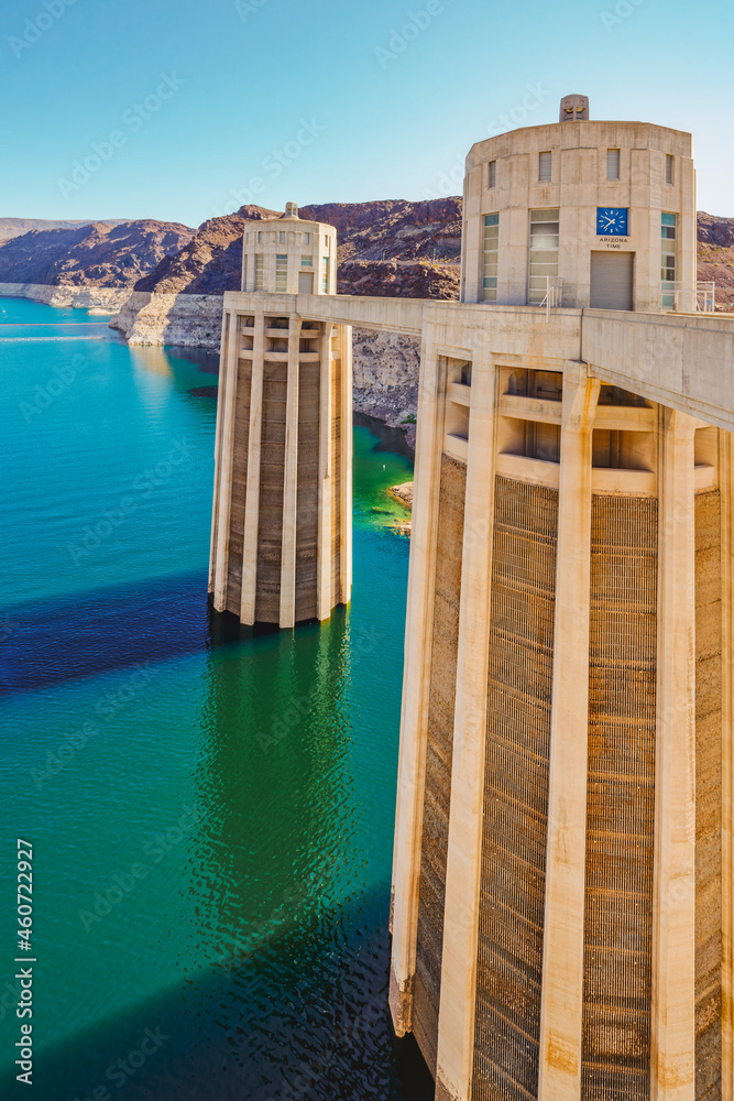 Fototapeta premium Hoover Dam, the largest water reservoir in the US is now barely a third full. Drought is dropping water level to a histotically low level