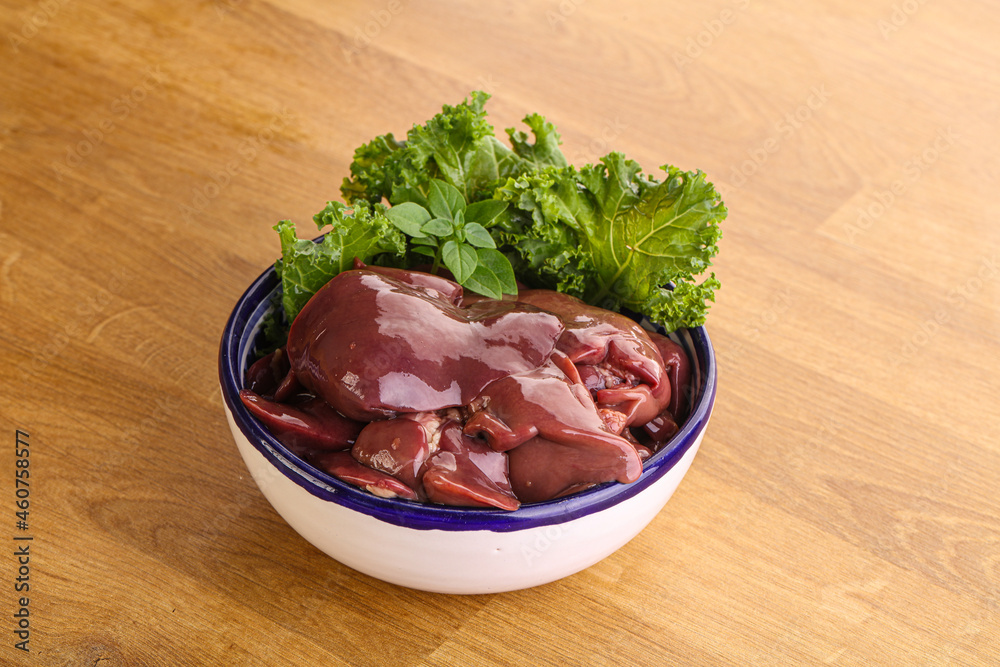 Raw chicken liver in the bowl