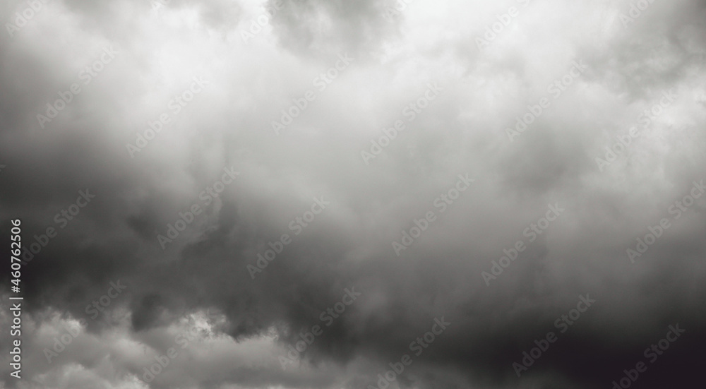 Fototapeta premium Autumn background with storm clouds