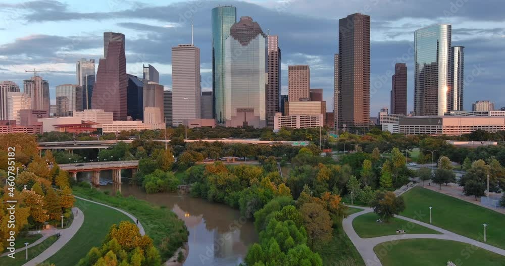 Stunning Aerial View of Downtown Houston Skyline & Eleanor Tinsley Park in 4K
