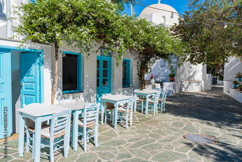 Tradizionale taverna Greca nel villaggio di Chora, isola di Folegandros