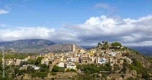 La Nucia is located in a fruit valley between Benidorm and Callosa d'En Sarrià