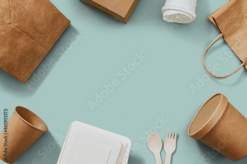 Foto Food packages frame in delivery concept