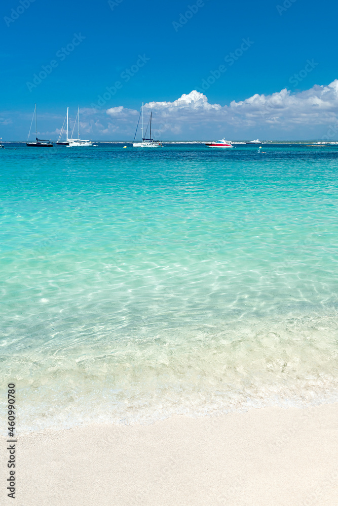 Mediterranean beach with Caribbean feeling - 8321 Mediterranean beach with Caribbean feeling - 8321