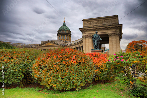 Autumn trees at the Kazan Cathedral