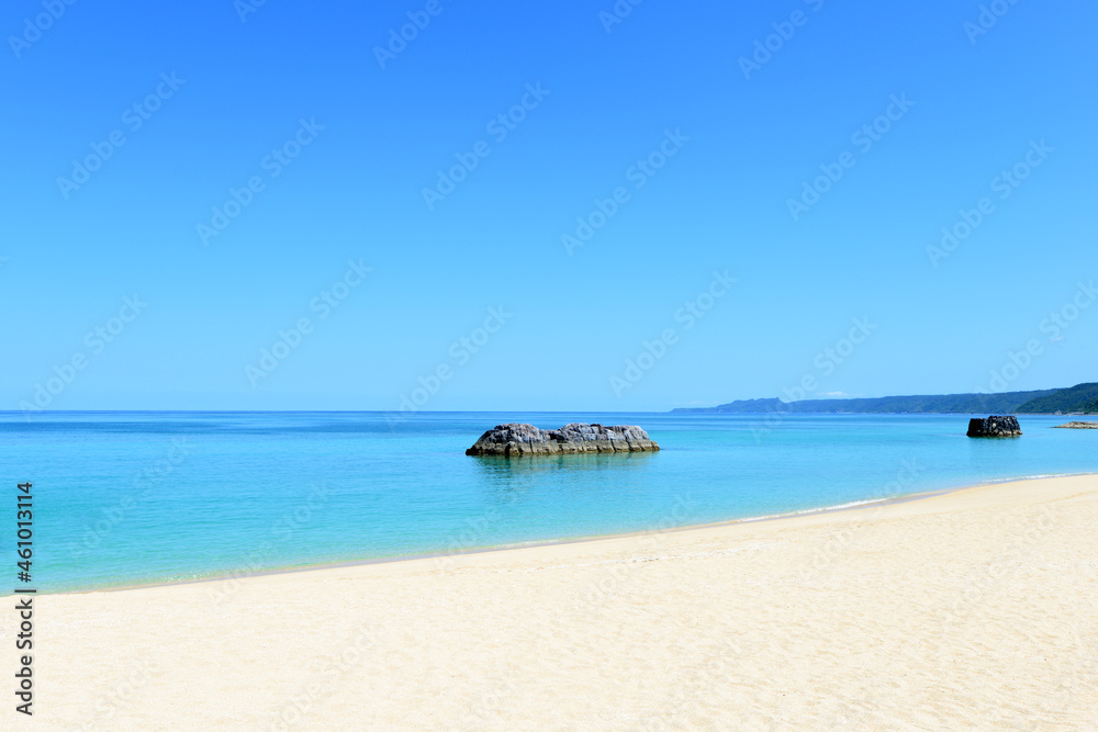 沖縄の綺麗な海　