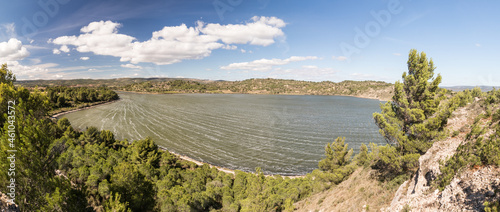 Panorama de l'étang du Doul photo