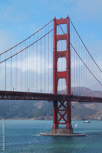 Golden gate bridge