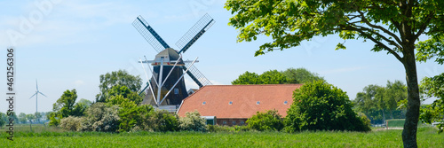 Galerieholländer Seriemer Mühle, Denkmal, Neuharlingersiel, Ostfriesland, Niedersachsen, Deutschland, Europa photo