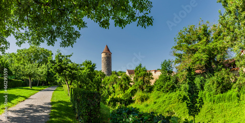 Eulenturm mit stadtmauer  in Iphofen in Franken, Deutschland