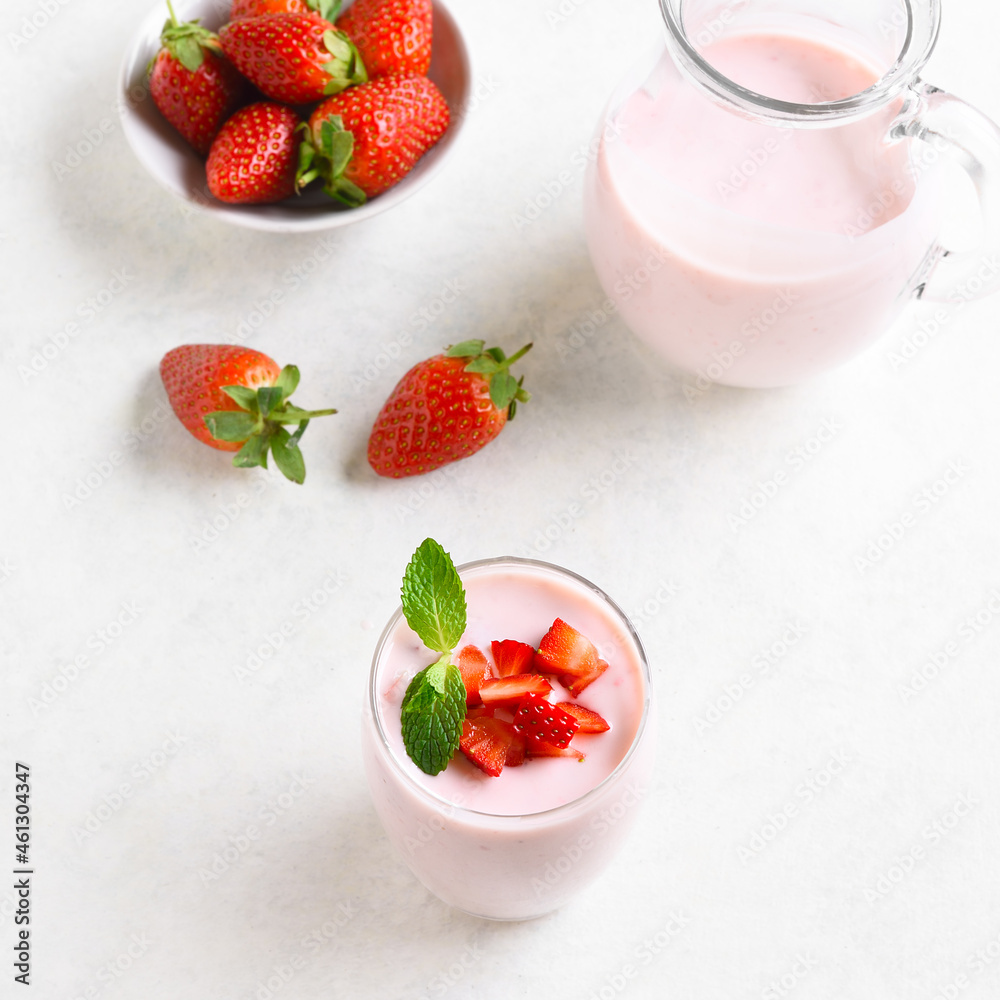 Strawberry yogurt with fresh berries Strawberry yogurt with fresh berries