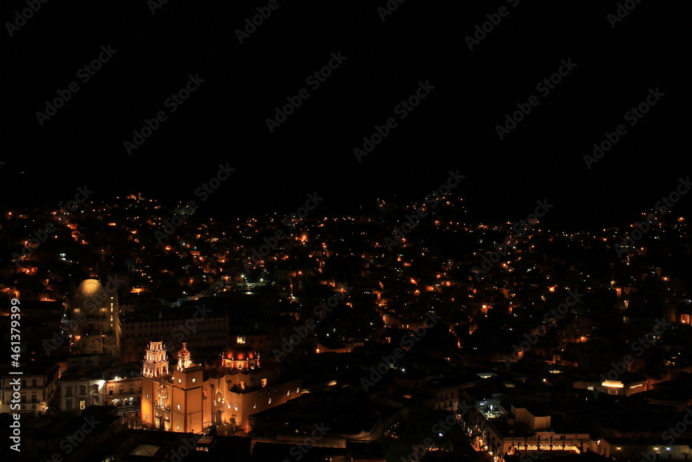 Iglesia de Guanajuato de noche
