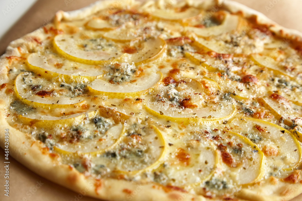 Pizza with blue cheese and pear