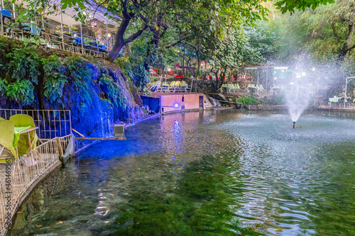 Obraz na płótnie Hayat Harbiye Waterfalls w salonie