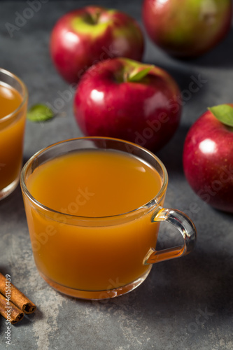 Healthy Organic Mulled Apple Cider