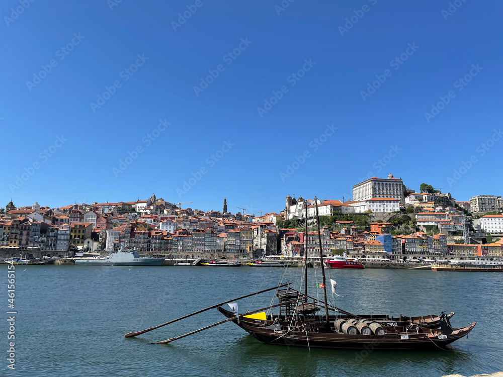view Porto from Vila Nova de Gaia