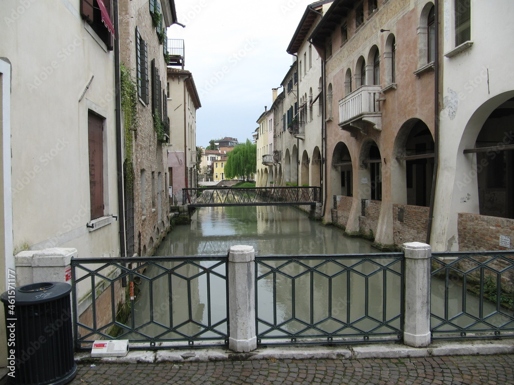 Treviso. Bridges on the Buranelli canal. View from the street Campana to North. Povince of Veneto, 29th April 2013 