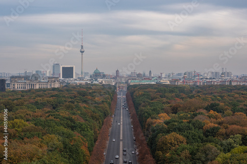 traffic in the city