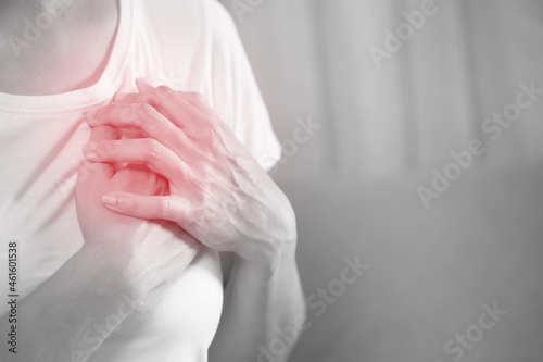 Fényképezés Myocarditis and pericarditis associated with the COVID-19 vaccination There is a