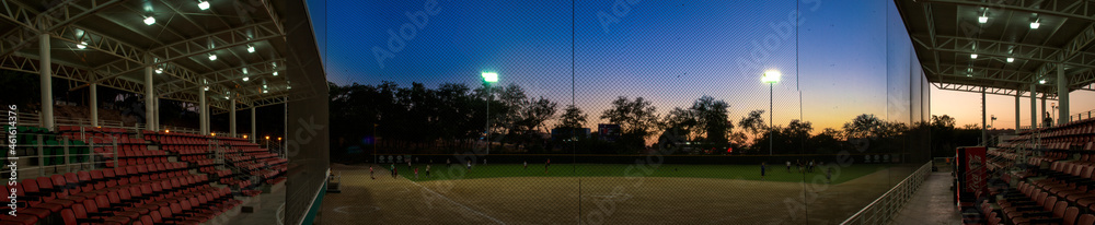 Φωτογραφία Culiacán Sinaloa, parc de baseball au Mexique où les jeunes Latinos font de l'ex