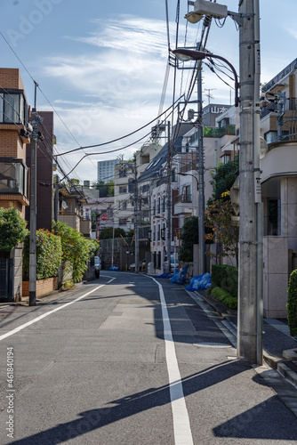 小さな家が建ち並ぶ　明治記念館の裏手、新宿区南元町の風景　MinamiMotomachi Shinjuku city tokyo, Japan 2021-10-08 photo