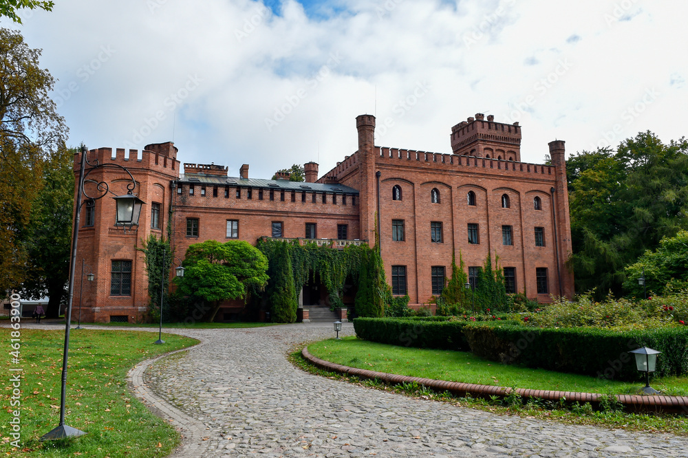 castle in the park in Rzucewo