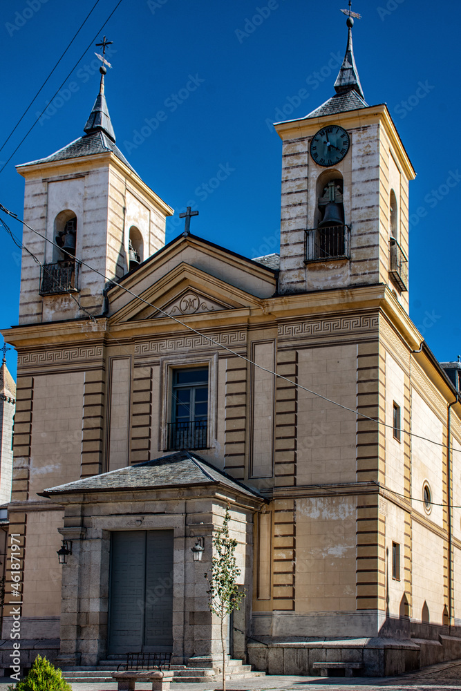 Fototapeta premium Nuestra señora de de los Dolores en la Granja, Segovia